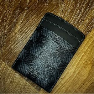 Louis vuitton card wallet
